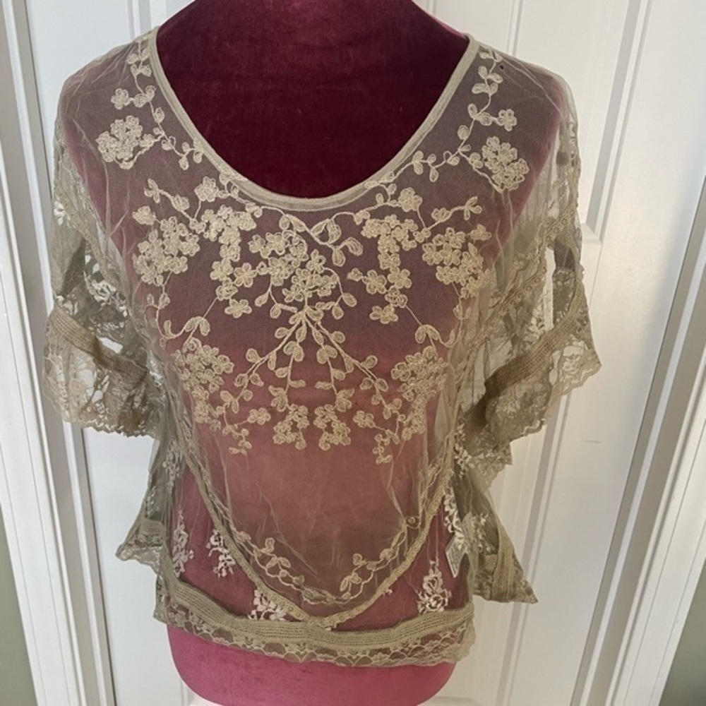Kimchi Blue Sheer Olive Green Embroidered Top SZ XS